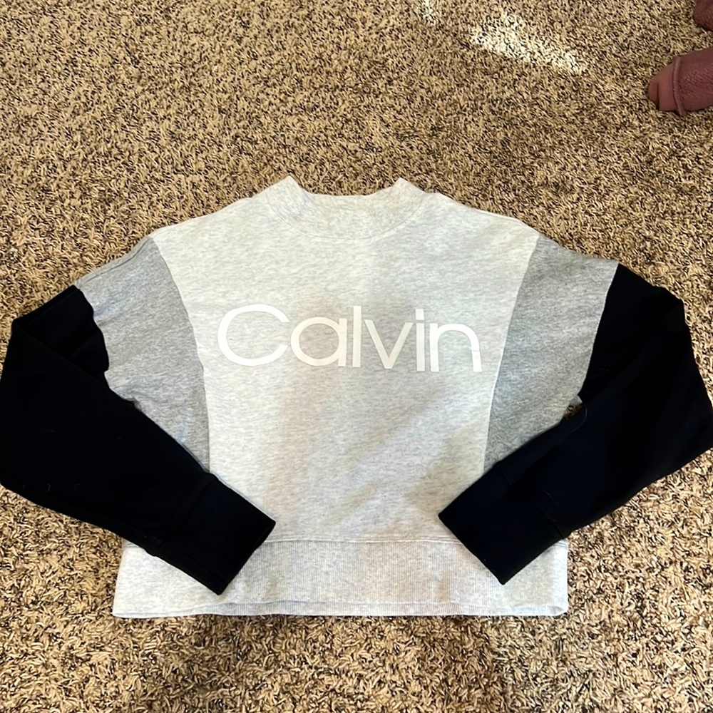 Crew neck